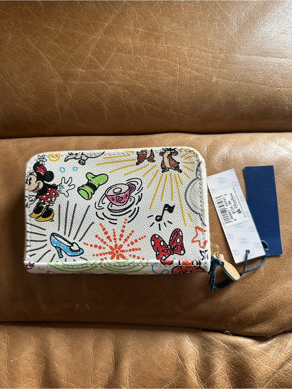 Dooney & Bourke Disney Parks Sketch Print Wallet NWT - Picture 2 of 5